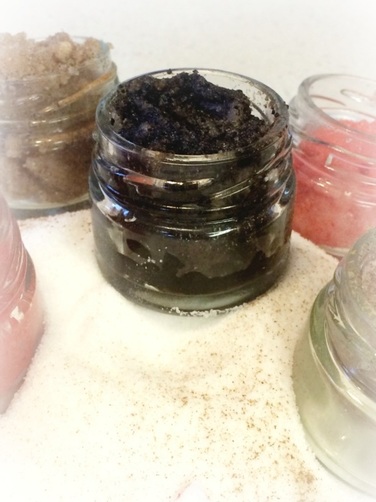 Homemade DIY Sugar Lip Scrub